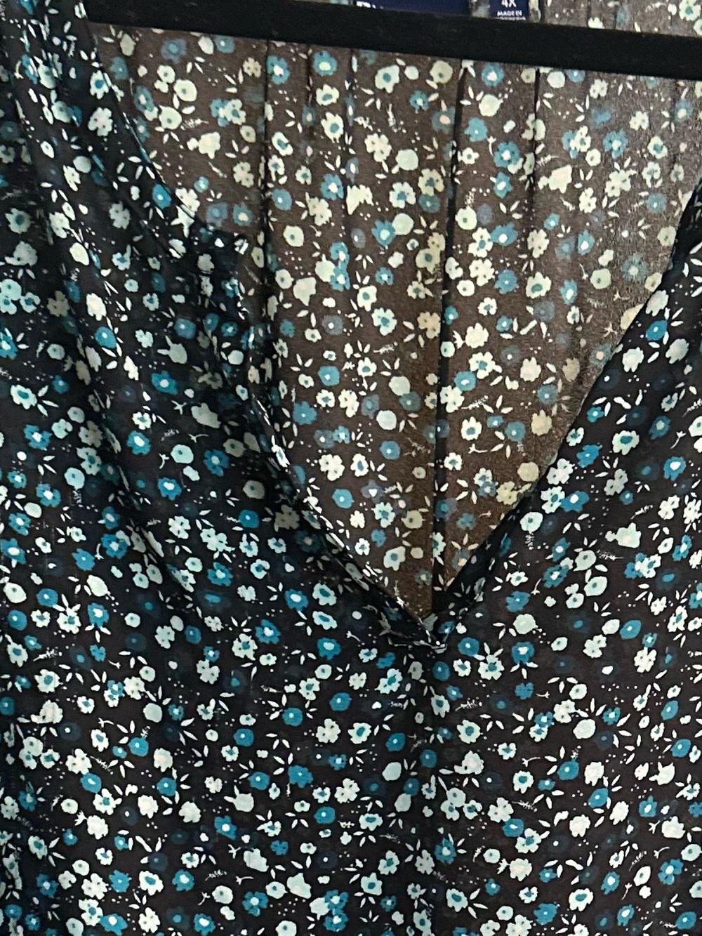 Northcrest Black Floral V-Neck Blouse with Teal and White Flowers